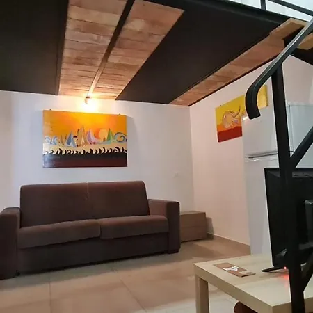 House Orlando Penzion Sferracavallo