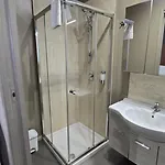 House Orlando 4*