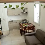 Pensionat House Orlando Sferracavallo