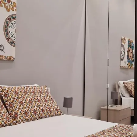 House Orlando Πανσιόν 4*