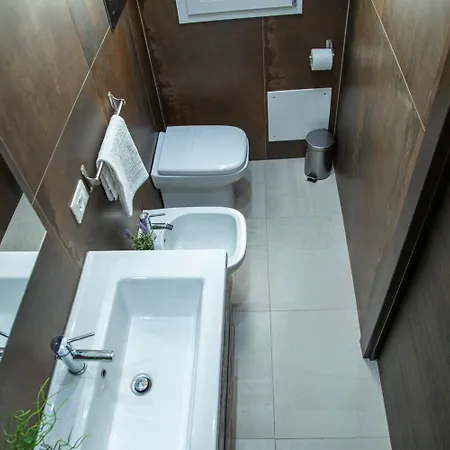 House Orlando 4*